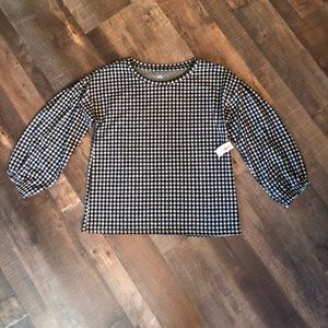 Old Navy shirt for girls
